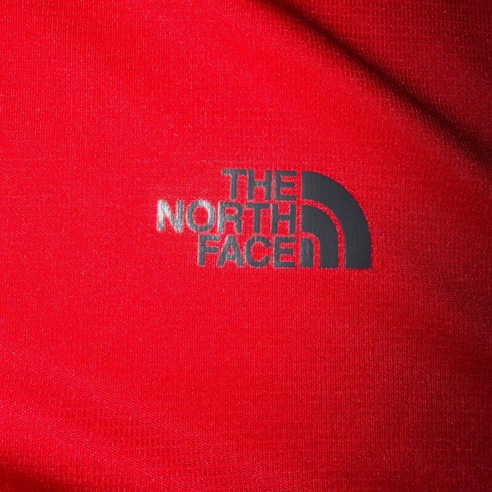 The‎ North Face VaporWick 1/4 Zip Pullover Red Black Athletic Men's XL